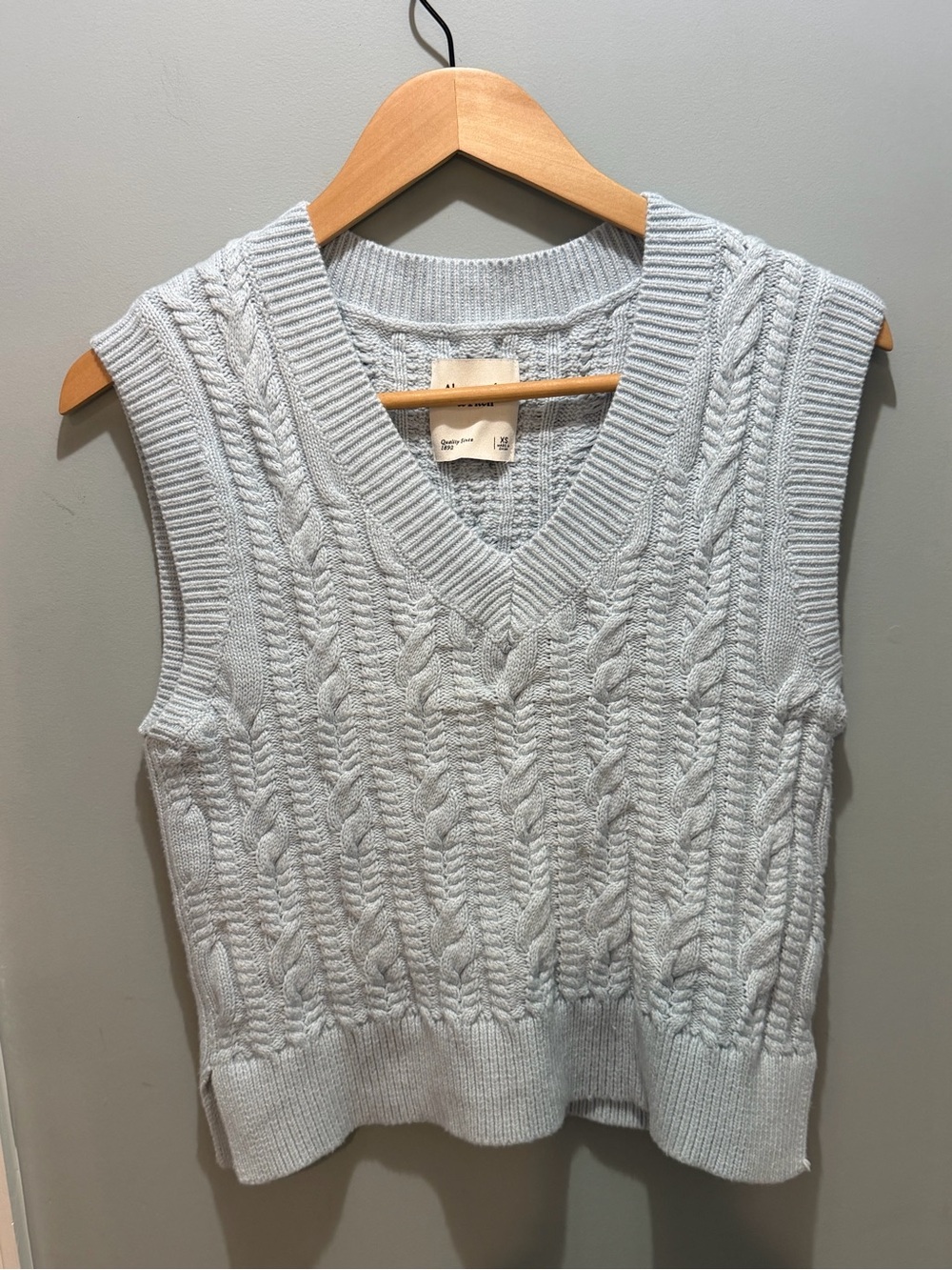 Abercrombie & Fitch Light Blue Cable Knit V-Neck Sweater Vest
